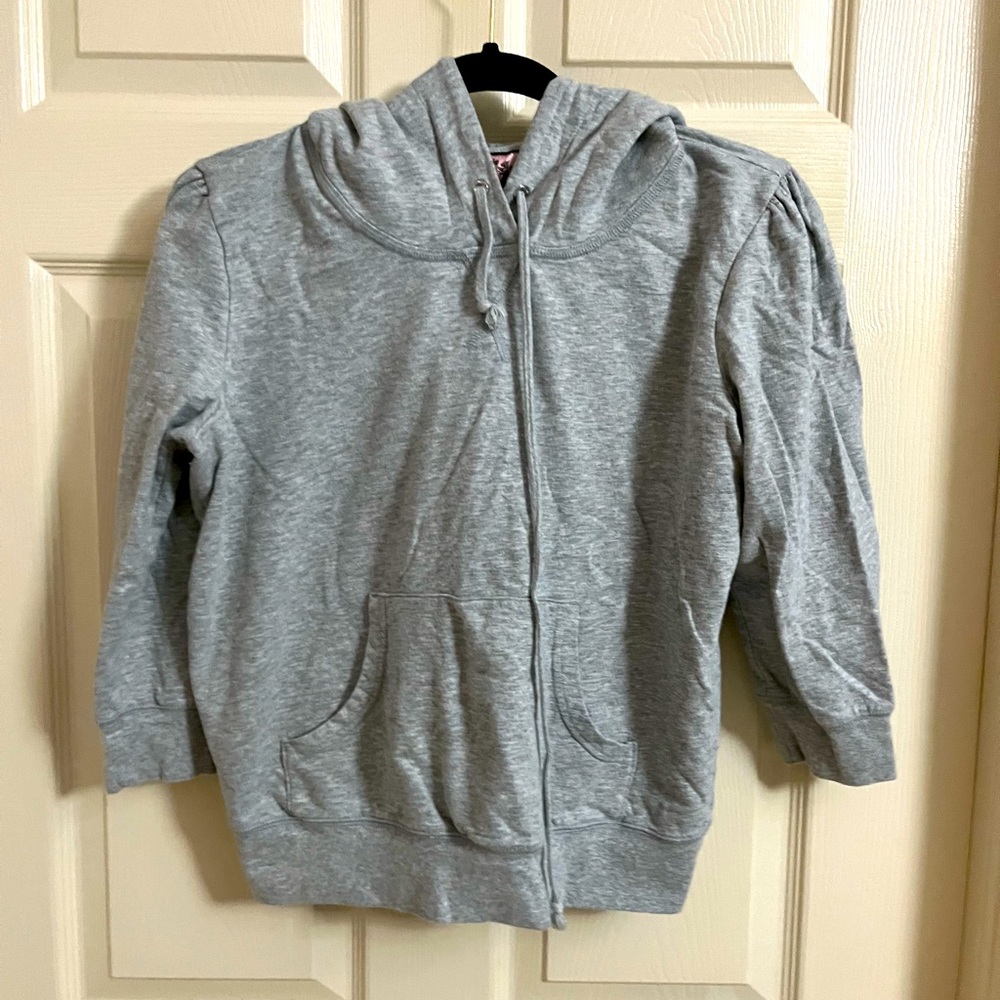 JUICY COUTURE SWEATSHIRT WORN ONCE